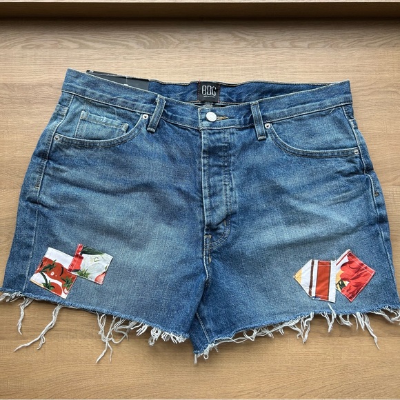 BDG Women's Blue Jean Shorts with Red Patchwork - Picture 1 of 4